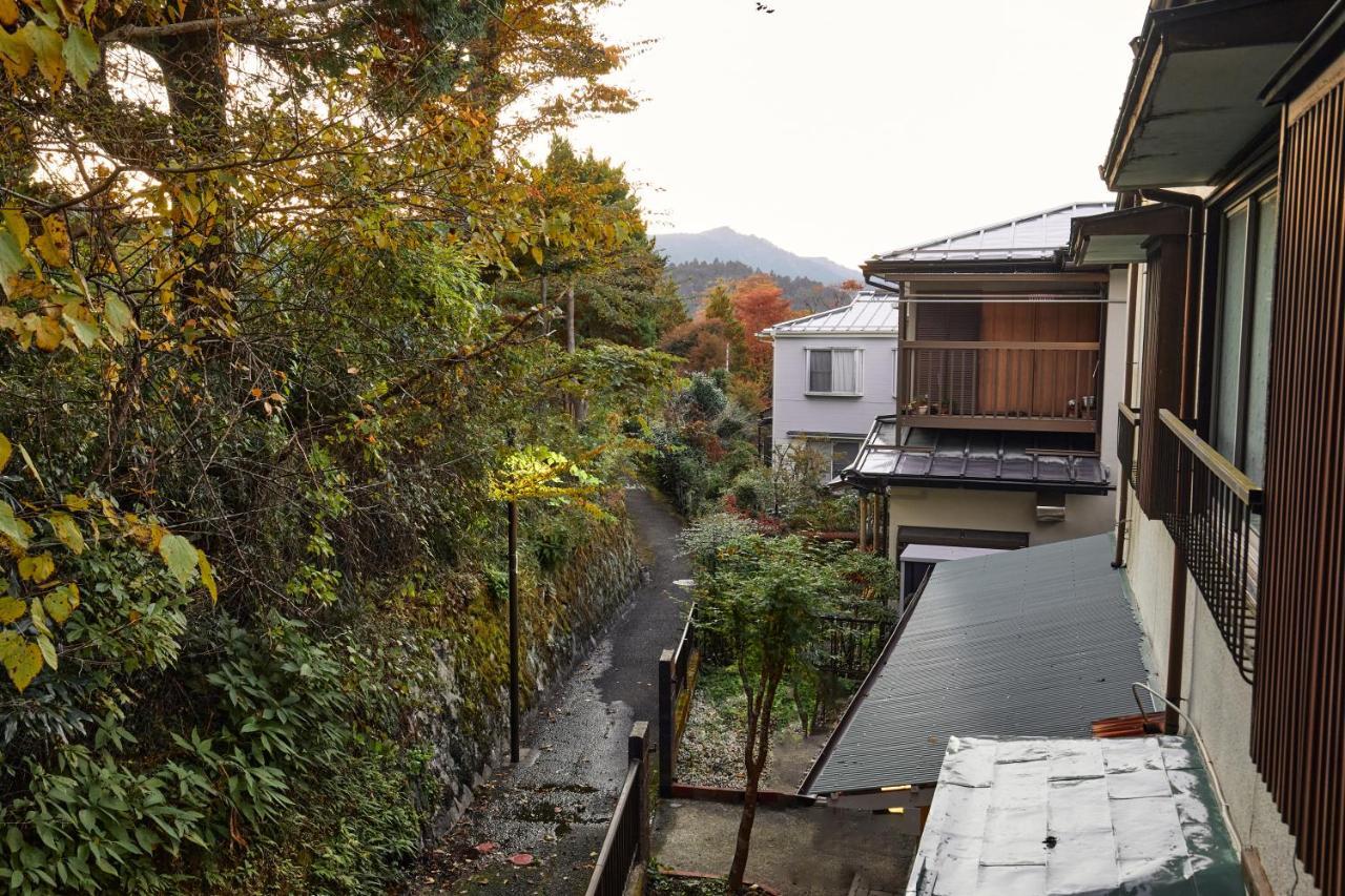 Villa Hakone Kabuto 古民家旅館 150平米 バス停迄一分 準天然温泉 最大12名 Екстериор снимка